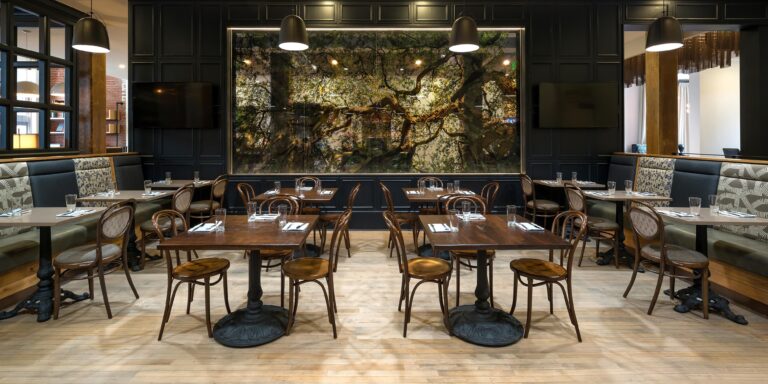 hotel indigo savannah 4439911441 2x1 1 768x384