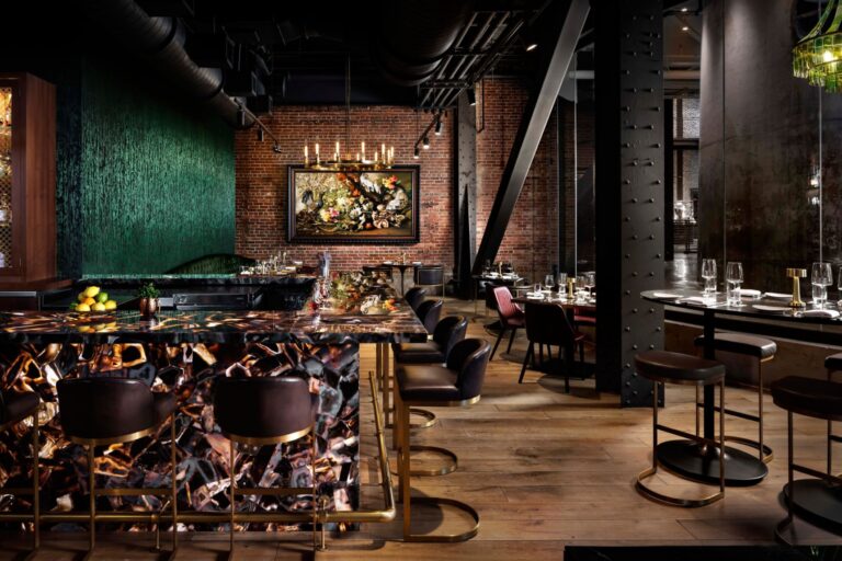 jw savjw stone webster c40190 03613 Classic Hor 768x512