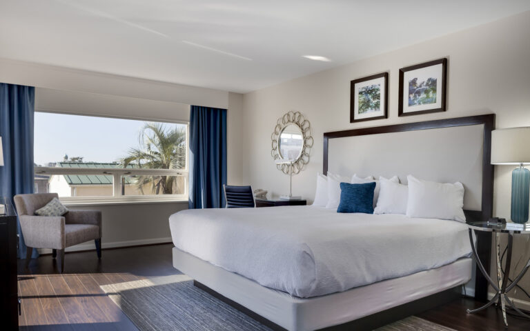 desoto gallery 06 5f0dddaf3192d 768x480